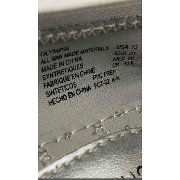 Michael by Michael Kors Girls sz 13 Olympia Silver Flats - Picture 6 of 7